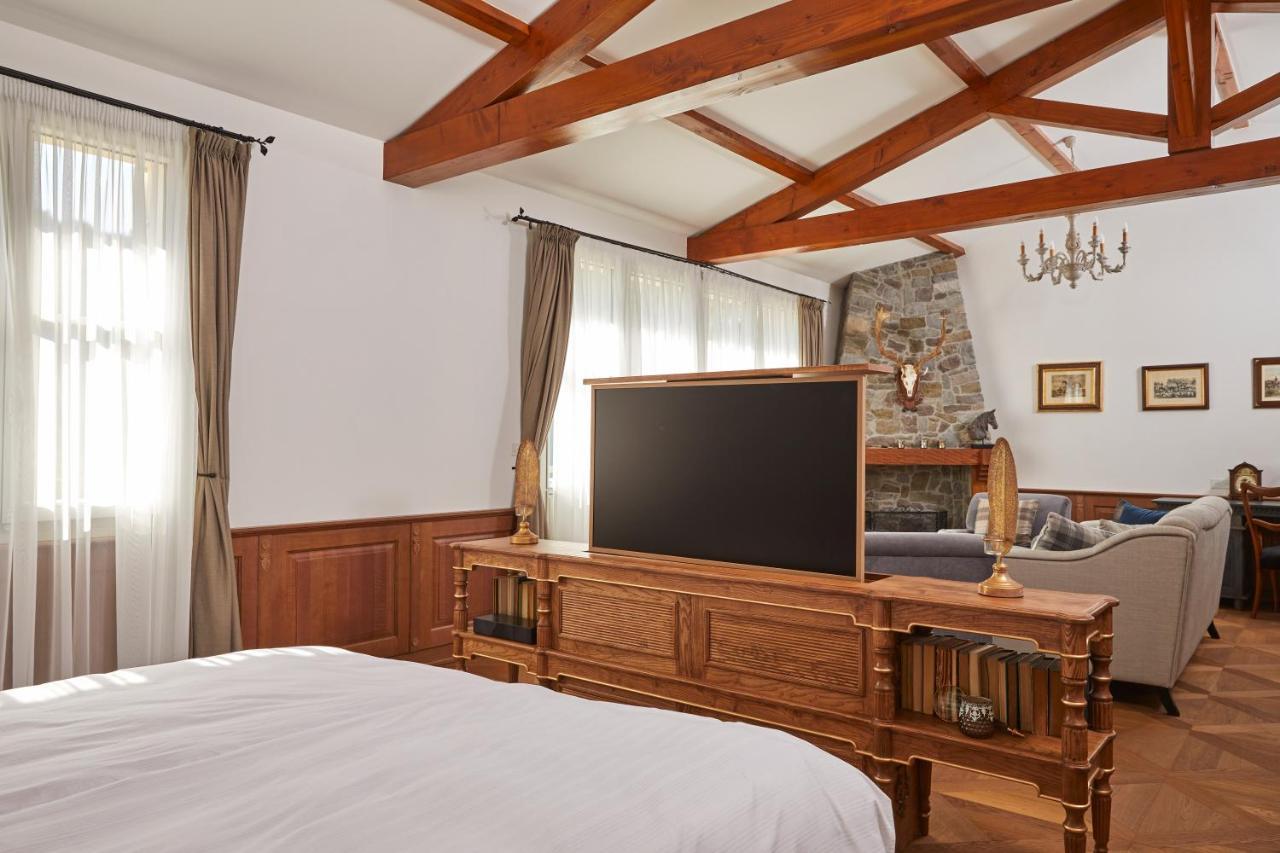 Chateau De Clotte & Suites Les Salles-de-Castillon Dış mekan fotoğraf